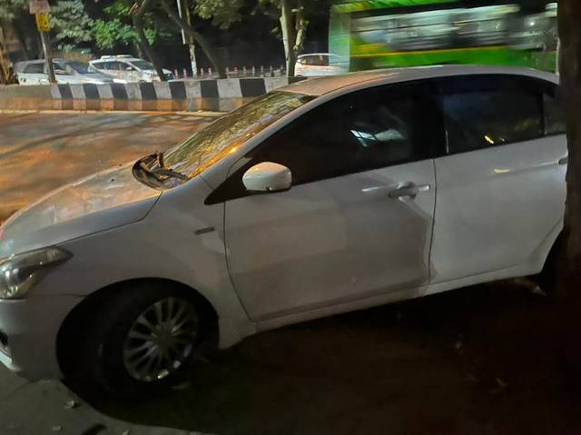https://images10.gaadi.com/usedgaadi-sellcar/UsedCar/c57c0381a/752b0552-ec62-4935-abe2-242c9e6d04fc.jpeg?imwidth=6401