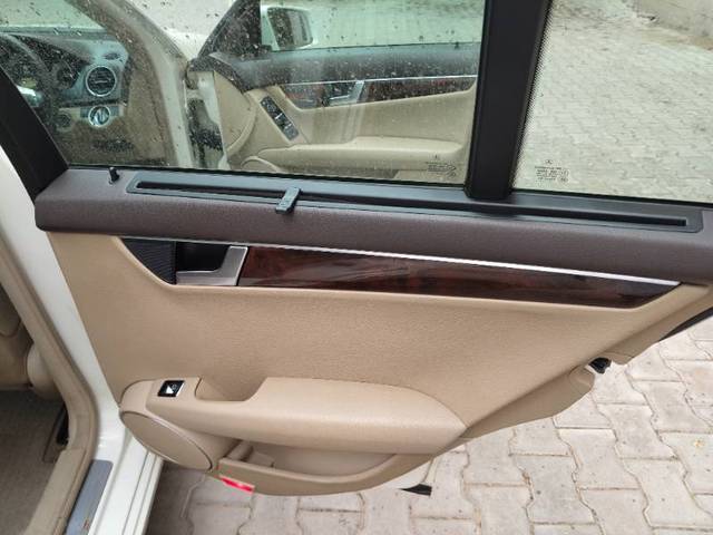 https://images10.gaadi.com/usedgaadi-sellcar/UsedCar/c59bd568a/31f71fd7-59bb-496f-8853-86ab97dcf2c3.jpg?imwidth=6402