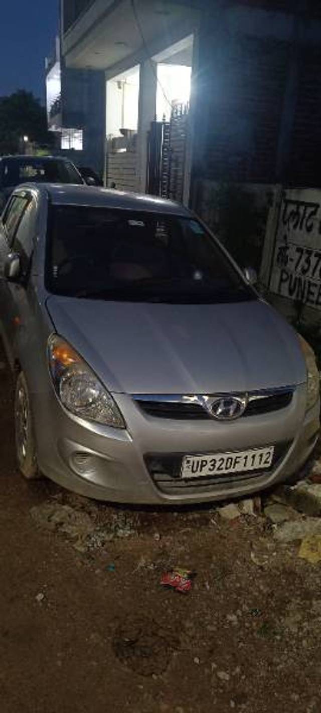 https://images10.gaadi.com/usedgaadi-sellcar/UsedCar/c5ae0872-d7ec-4277-9226-854d3633ce9f/79338dc1-74a7-4cc7-8556-694d41070457.jpg?imwidth=6400