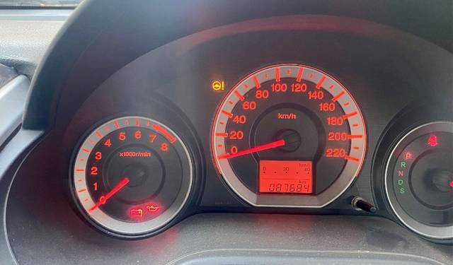 https://images10.gaadi.com/usedgaadi-sellcar/UsedCar/c5beda64a/1090cb80-e719-4eaa-9bd1-072b56ff8de8.jpeg?imwidth=6401