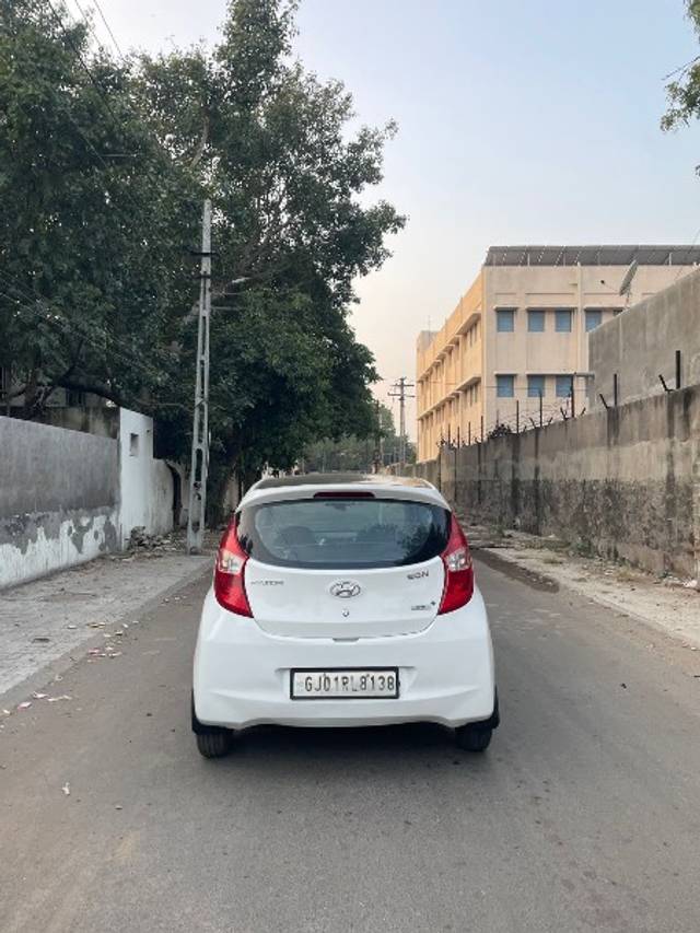 https://images10.gaadi.com/usedgaadi-sellcar/UsedCar/c5d0f387-fa0b-406f-88d9-c5e29df482eb/402071c1-5551-4a85-9f60-db23502d35e3.jpeg?imwidth=6401