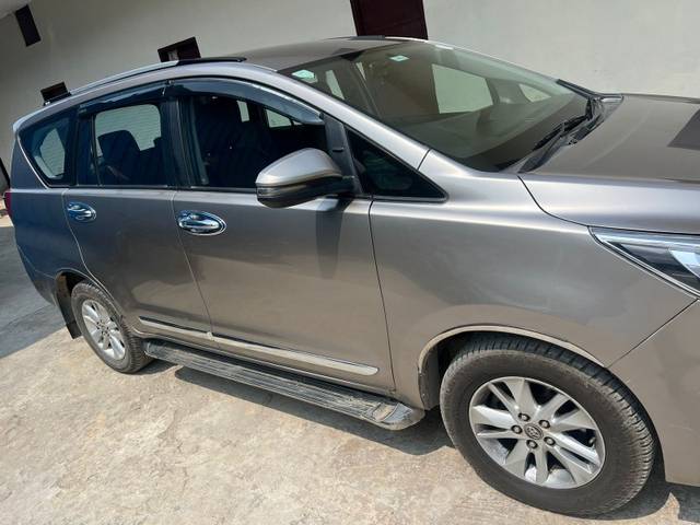 https://images10.gaadi.com/usedgaadi-sellcar/UsedCar/c5e2165b-fd31-4bd0-afa8-0d60e6f53923/e5ac8881-1392-4111-953d-52d097746160.jpeg?imwidth=6400