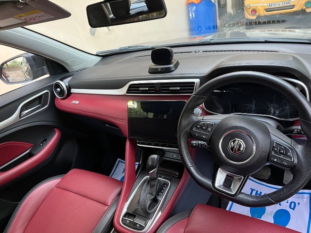 Second-hand 2022 MG Astor Savvy CVT Red BSVI for sale in Gajuwaka-4