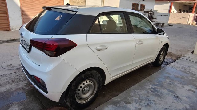Second-hand 2019 Hyundai i20 Petrol Era for sale in Sri Ganganagar-6