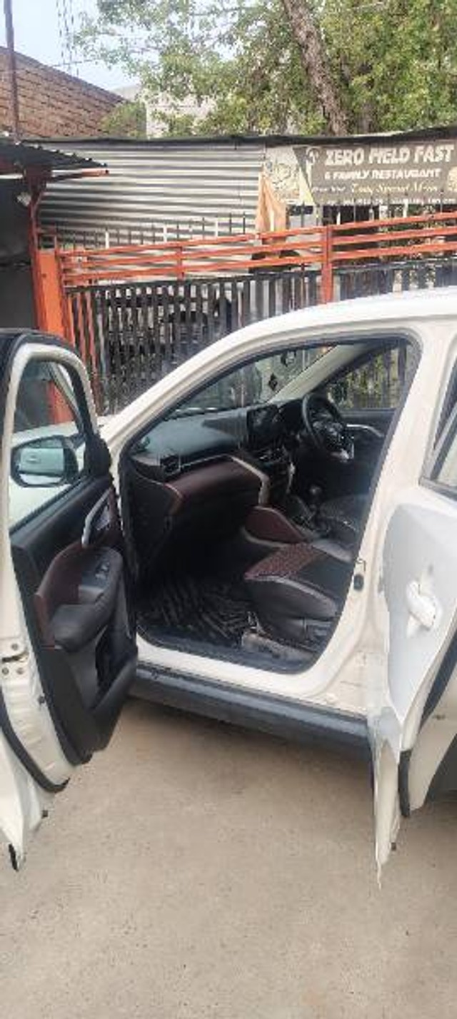 Second-hand 2024 Maruti Suzuki Grand Vitara Sigma for sale in Siwan-2