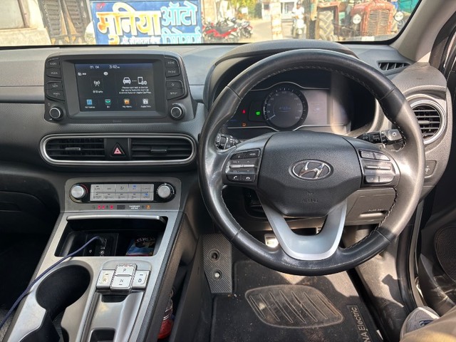 Hyundai Kona Premium - Photo 4