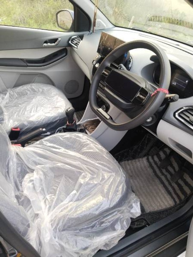 Second-hand 2025 Tata Tiago XZ Plus for sale in Patiala-3