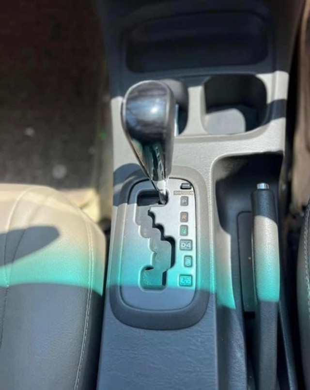 Second-hand 2013 Toyota Fortuner 4x2 AT for sale in Kurukshetra-3