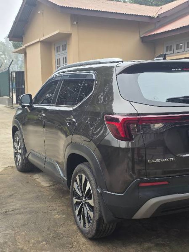 Second-hand 2024 Honda Elevate VX Non RF for sale in Dimapur-6