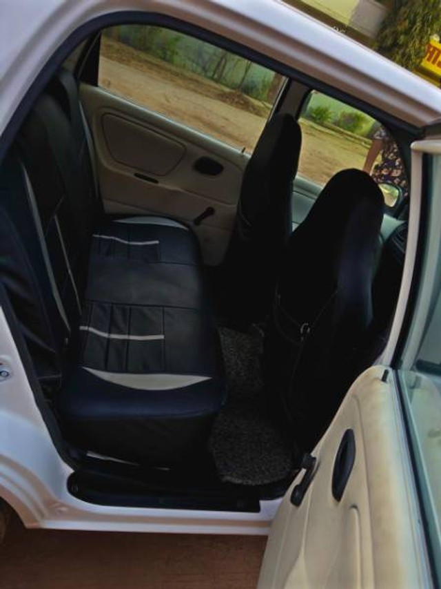 Second-hand 2011 Maruti Suzuki Alto 800 LXi for sale in Raebareli-11