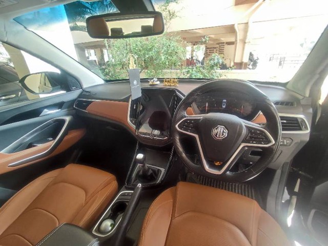 Second-hand 2021 MG Hector Sharp Diesel MT for sale in Guntur-9