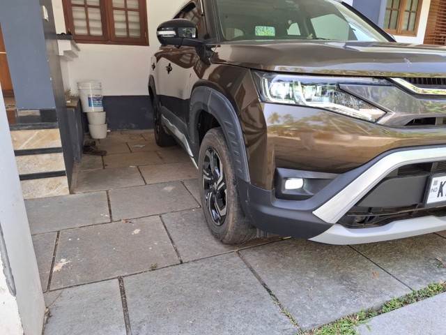 Second-hand 2022 Maruti Suzuki Brezza Zxi Plus AT BSVI for sale in Payyanur-6