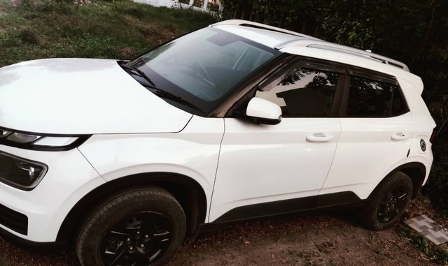 Second-hand 2024 Hyundai Venue S Opt 2023-2025 for sale in Ujjain-0