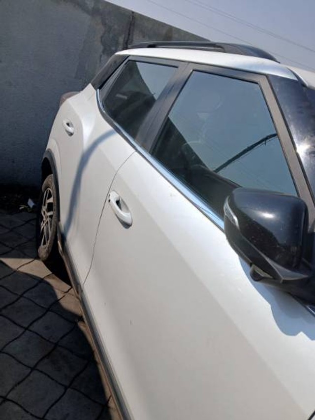 Mahindra XUV400 EV EL Pro 345 kWh - Photo 4