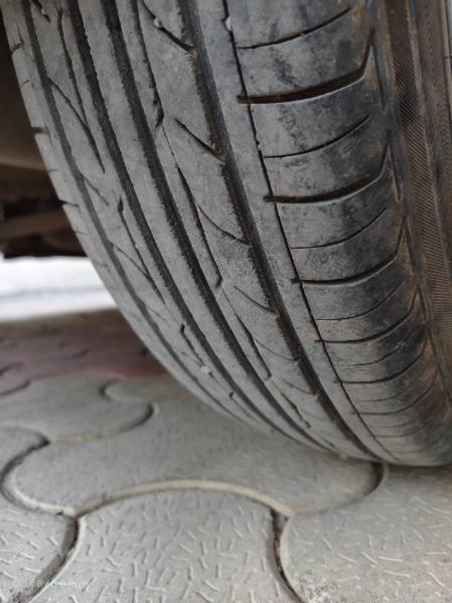 Second-hand 2015 Maruti Suzuki Swift VDI BSIV for sale in Junagadh-7