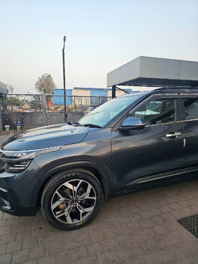 Second-hand 2024 Kia Seltos GTX Plus Diesel AT for sale in Davangere-3