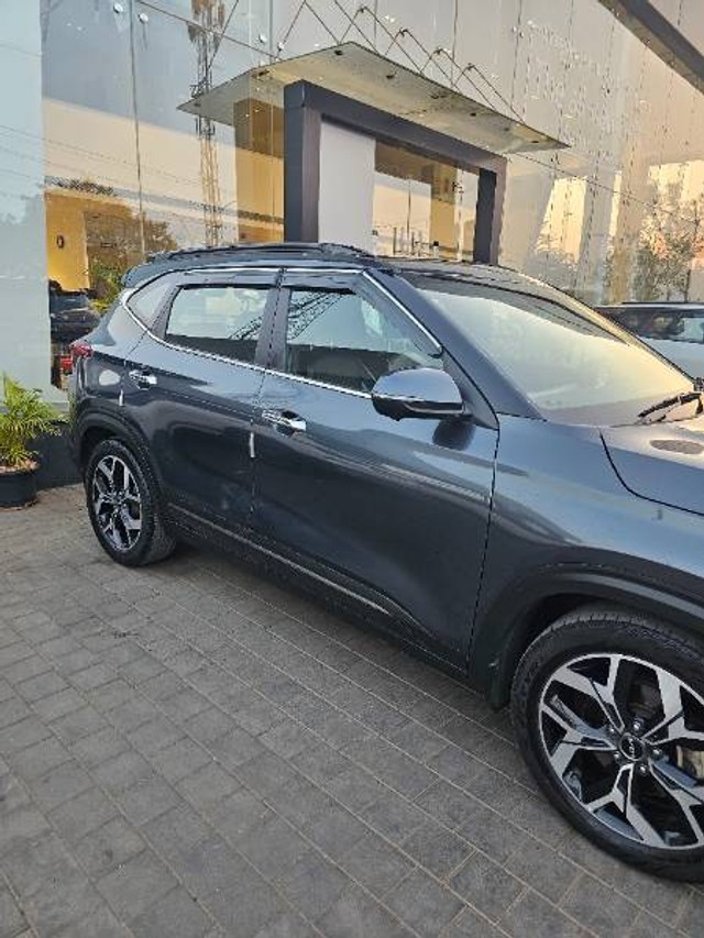 Second-hand 2024 Kia Seltos GTX Plus Diesel AT for sale in Davangere-4
