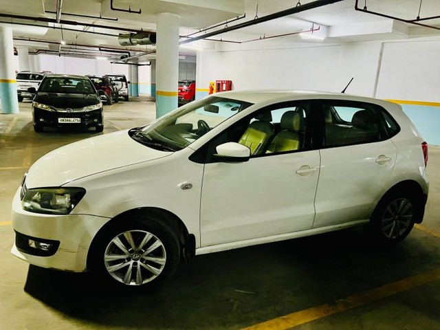 Volkswagen Polo Petrol Highline 1.2L Second-hand 2013 Volkswagen Polo Petrol Highline 1.2L for sale in Gurgaon-1
