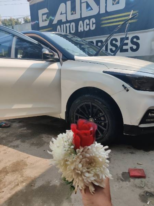 Second-hand 2020 Hyundai i20 Sportz Plus for sale in Jammu-2