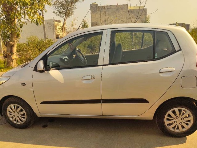 Second-hand 2013 Hyundai i10 Magna for sale in Phagwara-4