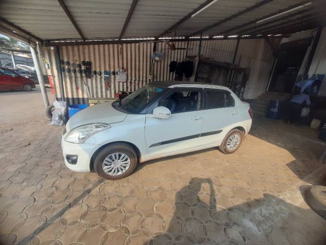 Second-hand 2013 Maruti Suzuki Swift Dzire VXI for sale in Ponda-3