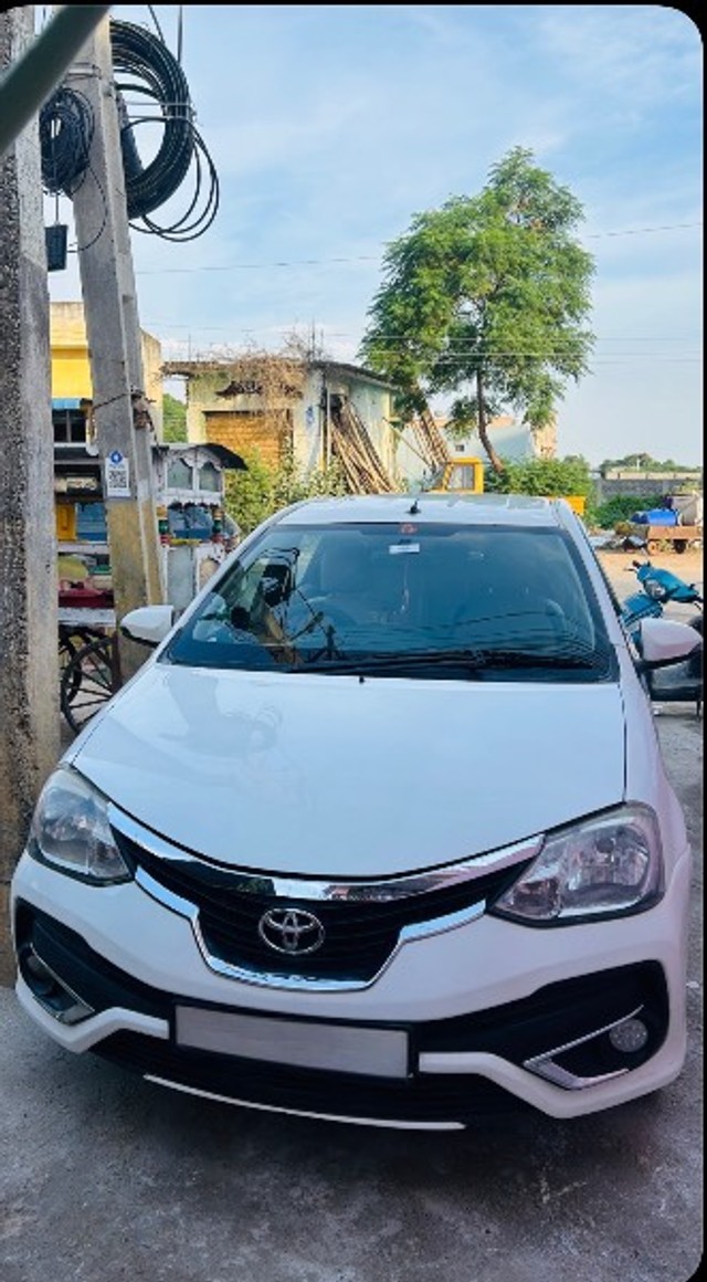 Toyota Etios 1.4 VD Second-hand 2017 Toyota Etios 1.4 VD for sale in Rajampet-0