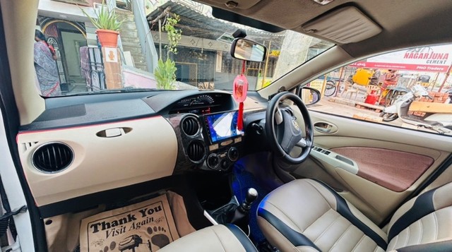 Toyota Etios 1.4 VD Second-hand 2017 Toyota Etios 1.4 VD for sale in Rajampet-5