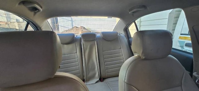 Second-hand 2009 Hyundai Verna 1.6 i ABS for sale in Aurangabad-2