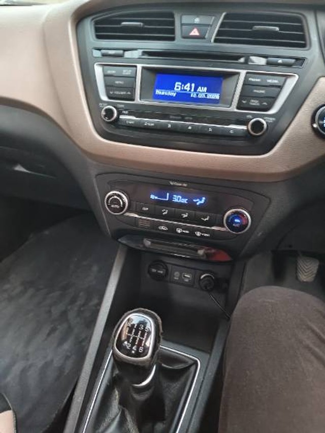 Hyundai i20 Asta 1.4 CRDi Second-hand 2015 Hyundai i20 Asta 1.4 CRDi for sale in Ludhiana-7