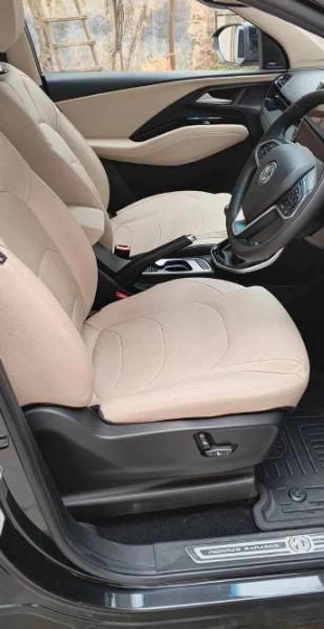 Second-hand 2025 MG Hector Sharp Pro 5Str for sale in Sangrur-5