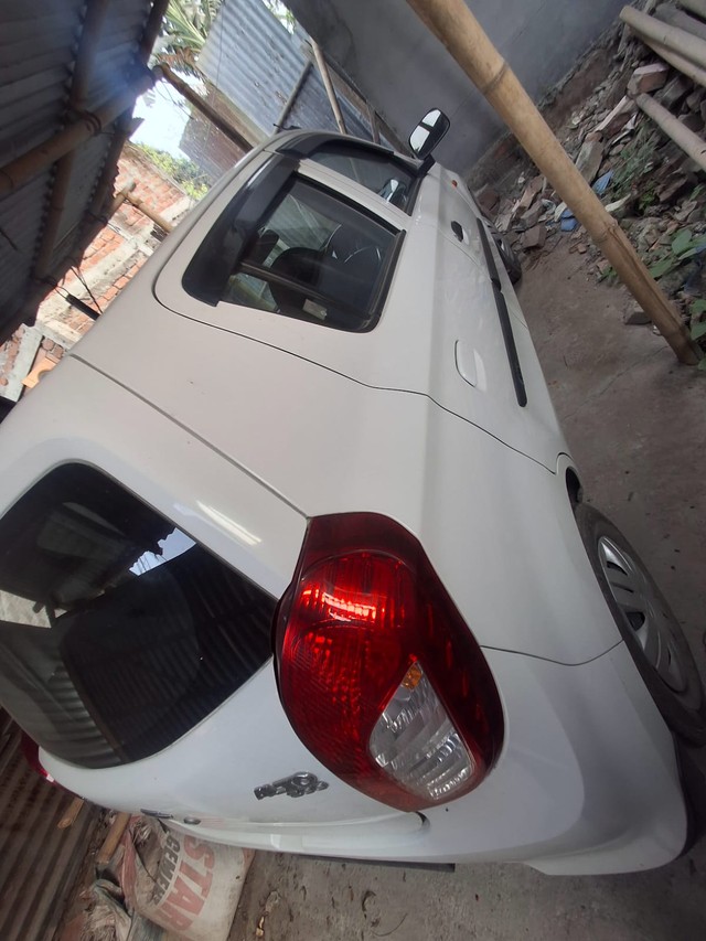 Second-hand 2019 Maruti Suzuki Alto 800 LXI for sale in Guwahati-1