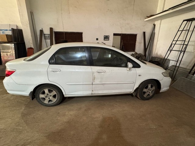 Second-hand 2008 Honda City 1.5 E MT for sale in Rajkot-1