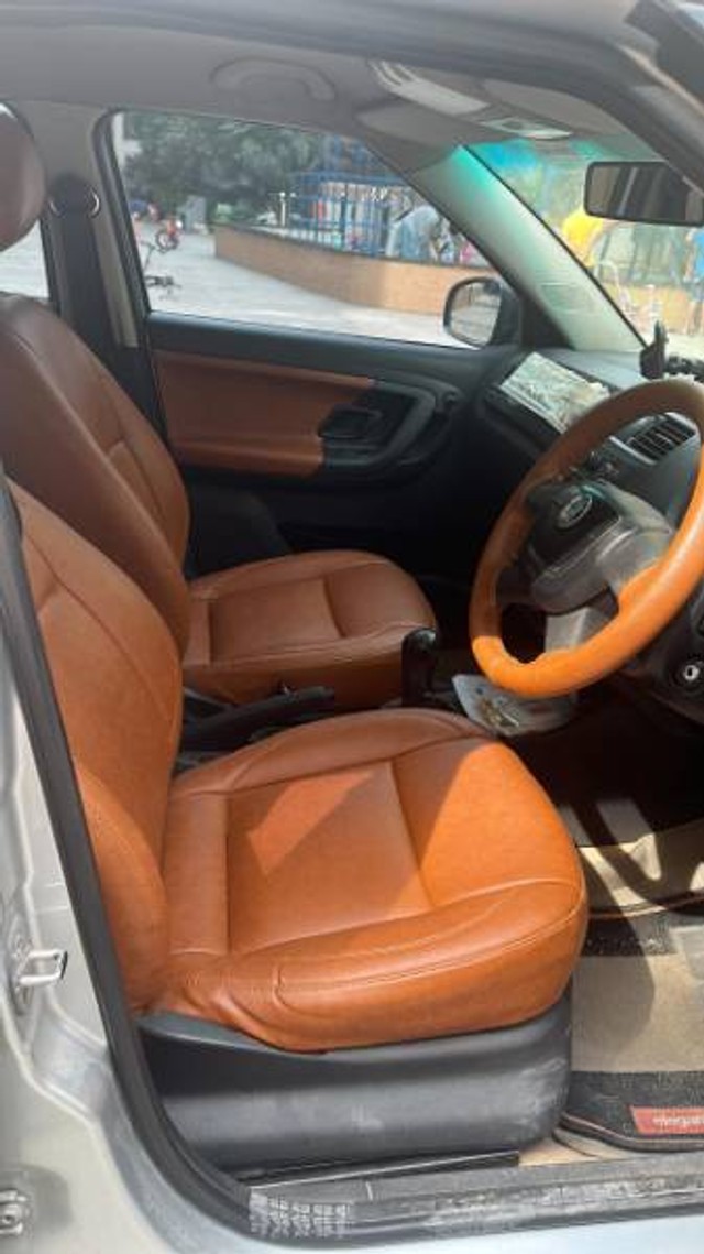 Second-hand 2010 Skoda Fabia 1.2L Diesel Classic for sale in Ranga reddy-6