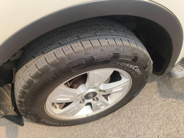 Second-hand 2014 Mahindra XUV500 W8 FWD for sale in Vijayawada-4