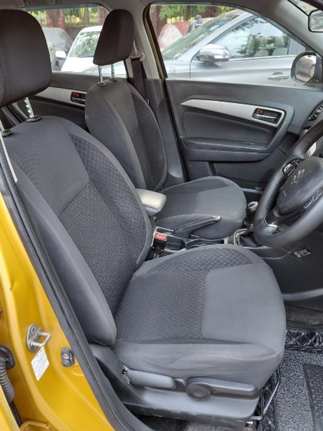 Second-hand 2016 Maruti Vitara Brezza ZDi for sale in Kolar-8