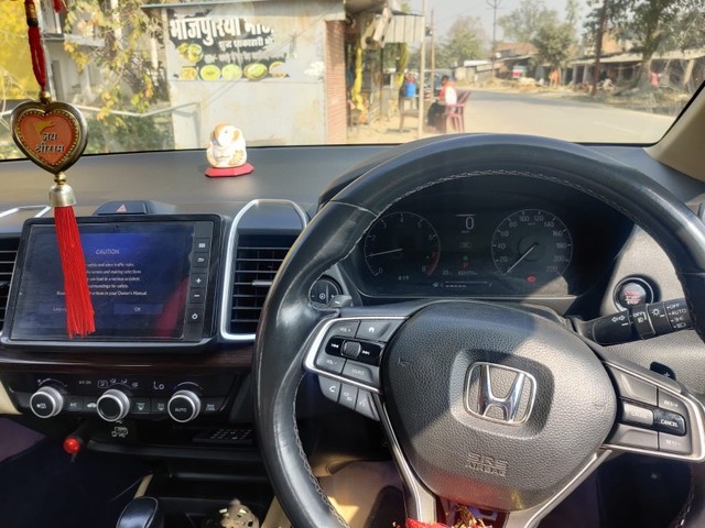 Honda City ZX CVT Second-hand 2022 Honda City ZX CVT for sale in Lucknow-2