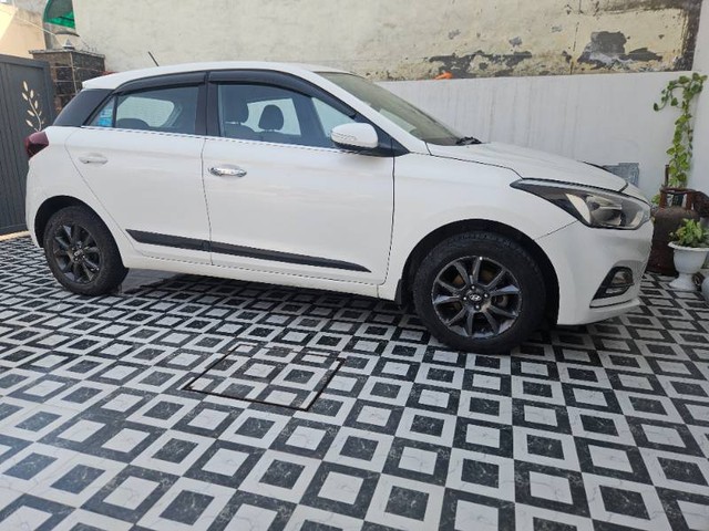 Hyundai i20 1.4 Asta Second-hand 2018 Hyundai i20 1.4 Asta for sale in Jagadhri-0