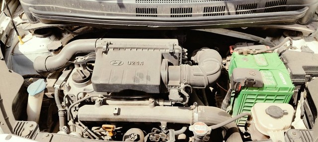 Second-hand 2016 Hyundai Grand i10 CRDi Magna for sale in Veraval-2