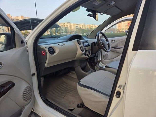 Second-hand 2015 Toyota Etios VD for sale in Bathinda-3