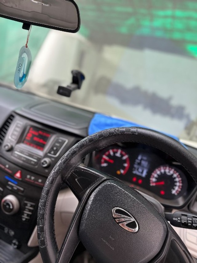 Mahindra XUV300 W4 Diesel BSVI Second-hand 2020 Mahindra XUV300 W4 Diesel BSVI for sale in Mansa-5