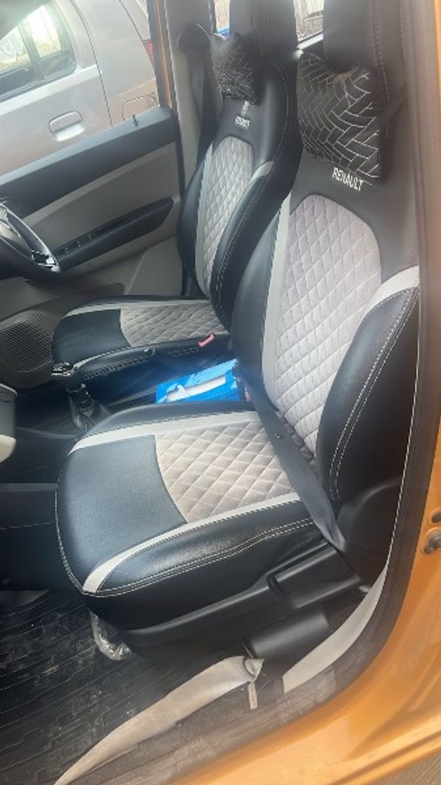 Second-hand 2020 Renault Triber RXT BSIV for sale in Pune-3