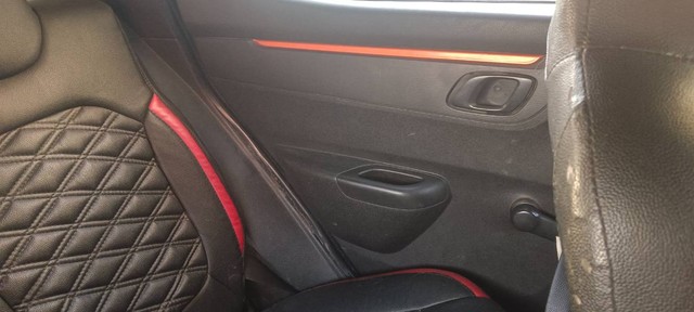 Second-hand 2017 Renault KWID RXT for sale in Meerut-2