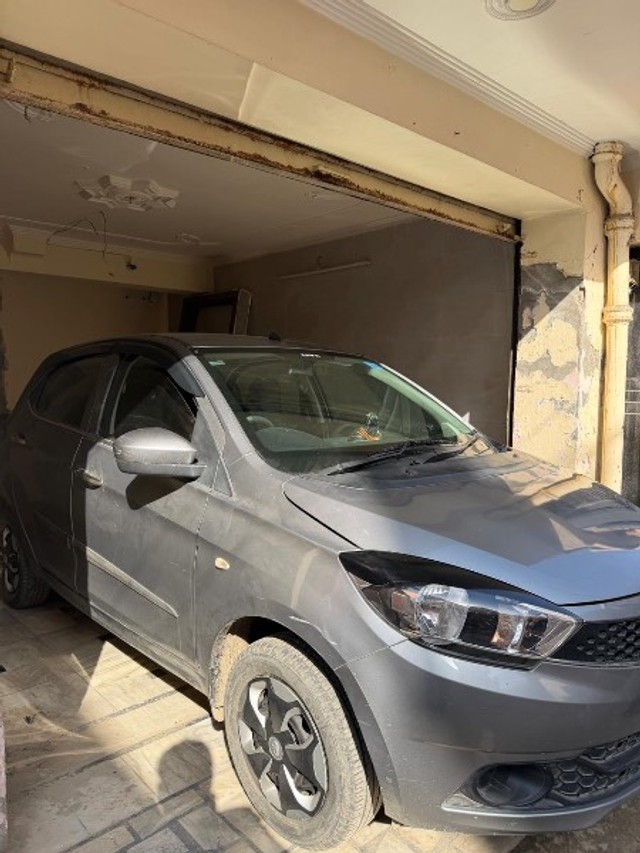 Second-hand 2018 Tata Tiago 1.2 Revotron XT for sale in Sirsa-2