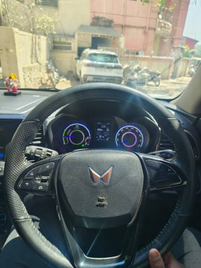 Mahindra XUV400 EV EL Fast Charger - Photo 6