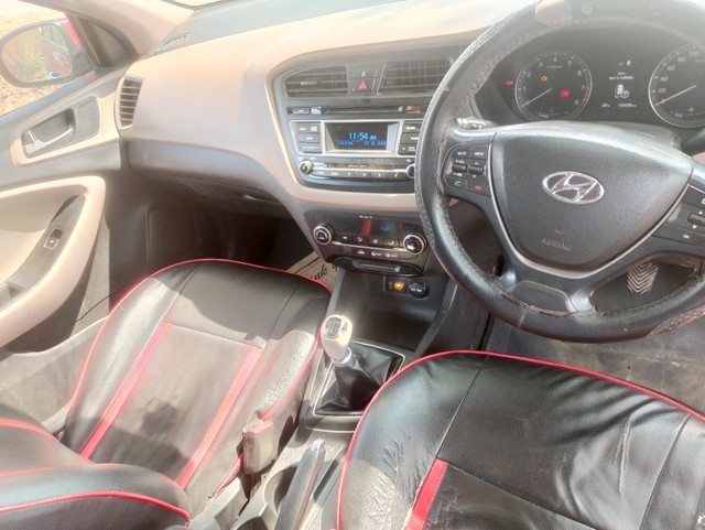 Second-hand 2015 Hyundai i20 1.2 Anniversary Edition for sale in Krishna-2