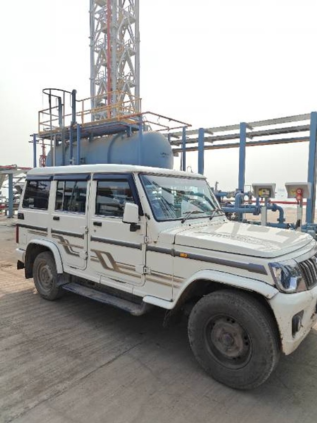 Second-hand 2023 Mahindra Bolero B6 BSVI for sale in Gandhidham-3