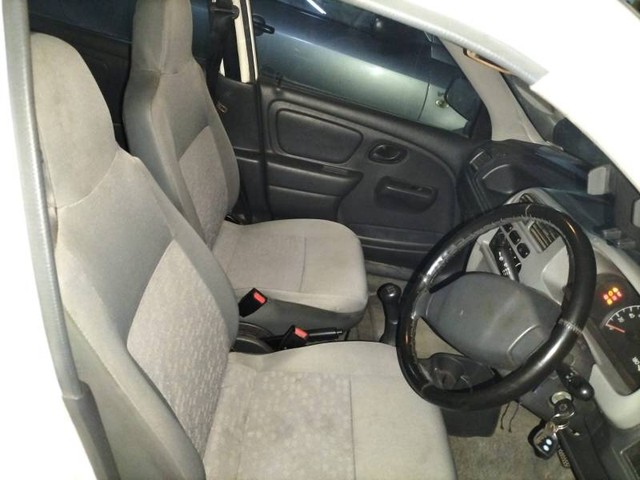 Second-hand 2011 Maruti Suzuki Alto 800 LXi for sale in New Delhi-5