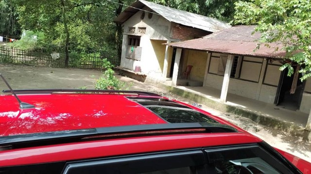 Second-hand 2021 Mahindra XUV300 W8 Diesel BSVI for sale in North Lakhimpur-3