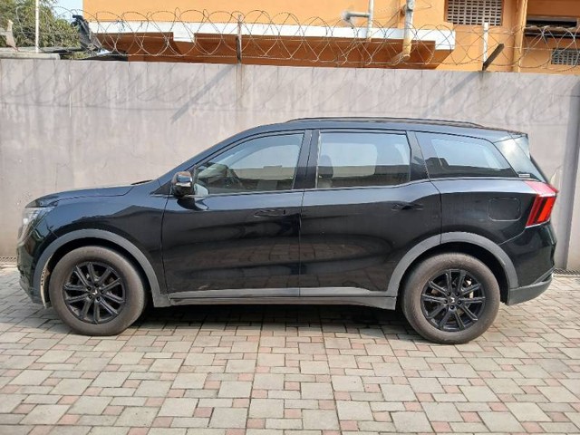 Second-hand 2025 Mahindra XUV700 AX7L Ebony Edition 7Str Diesel AT for sale in Bongaigaon-3