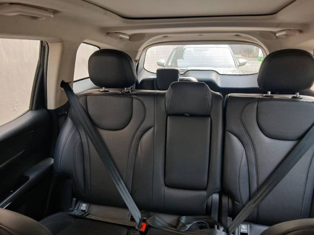 Second-hand 2025 Mahindra XUV700 AX7L Ebony Edition 7Str Diesel AT for sale in Bongaigaon-4